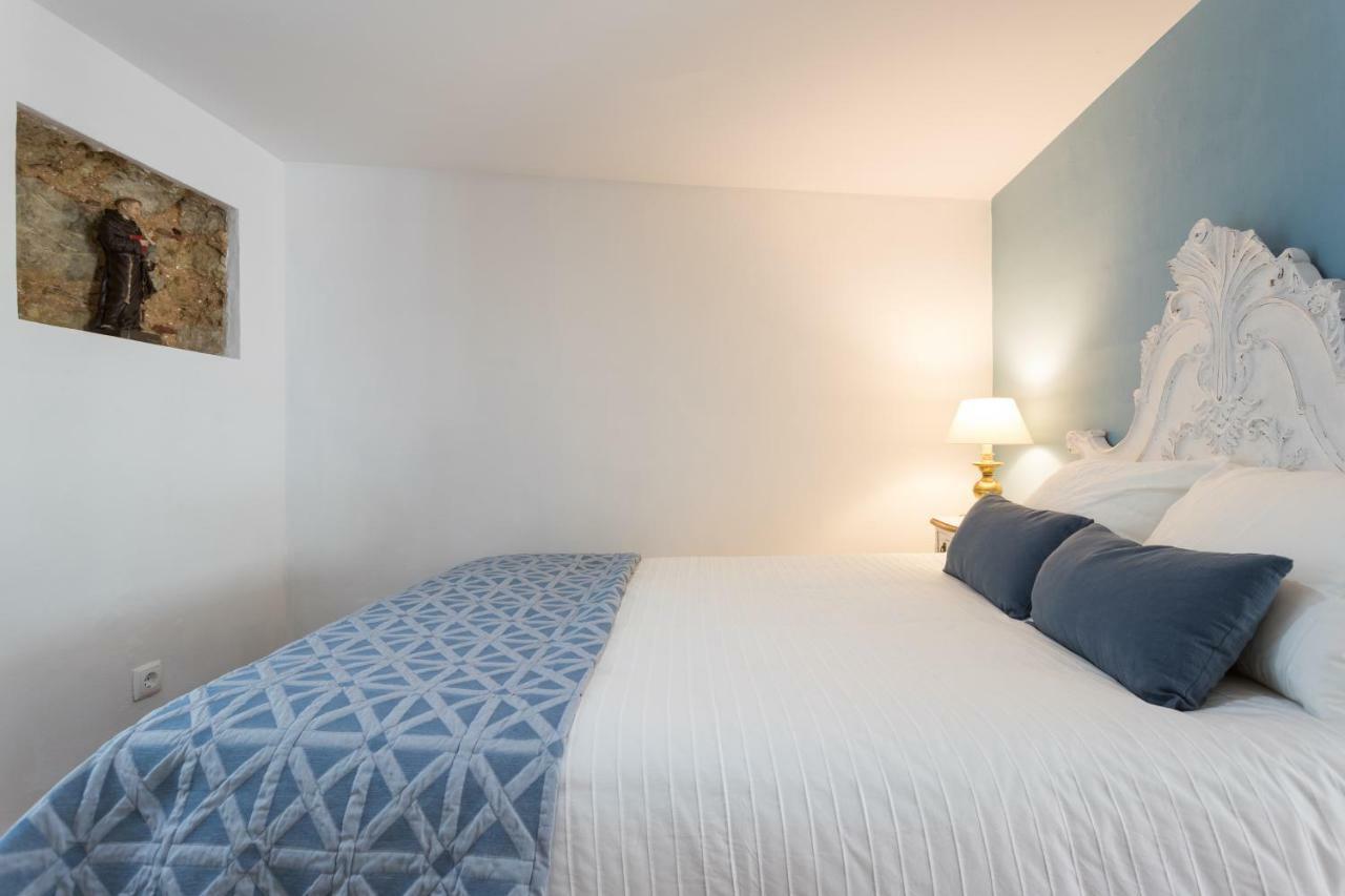 Charming Apartment Travessa Do Alcaide ลิสบอน ภายนอก รูปภาพ
